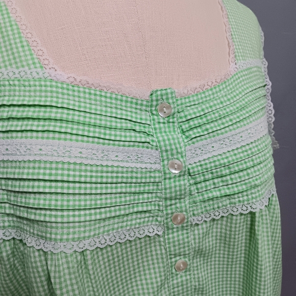 Country Store cotton green white gingham housecoat nightgown w lace hems. Large - Picture 8 of 11